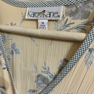 Karen Kane Cream and Blue Floral Top